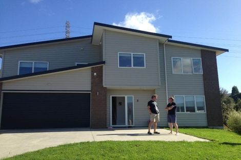 Photo of property in 28 Cosgrove Rise, Riverstone Terraces, Upper Hutt, 5018