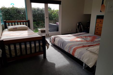 Photo of property in 7 Wairau Road, Oakura, 4314