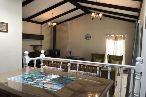 Photo of property in 1/271 Memorial Avenue, Burnside, Christchurch, 8053