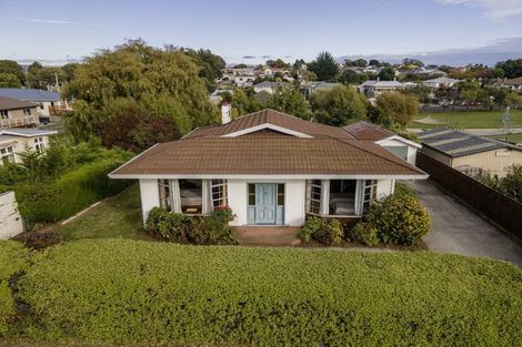 Photo of property in 64 Hull Street, South Hill, Oamaru, 9400