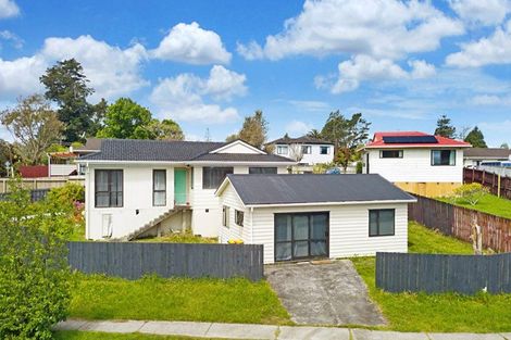 Photo of property in 4a Karepo Crescent, Ranui, Auckland, 0612