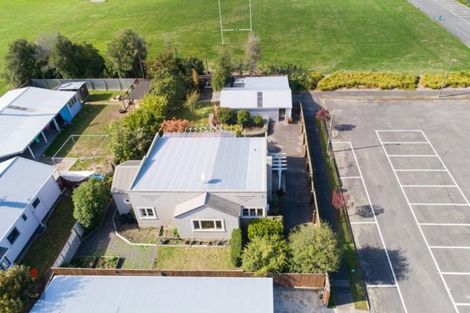 Photo of property in 34 Wellington Street, Feilding, 4702