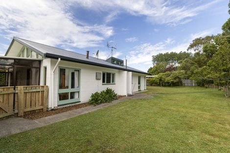 Photo of property in 44 Buick Crescent, Awapuni, Palmerston North, 4412