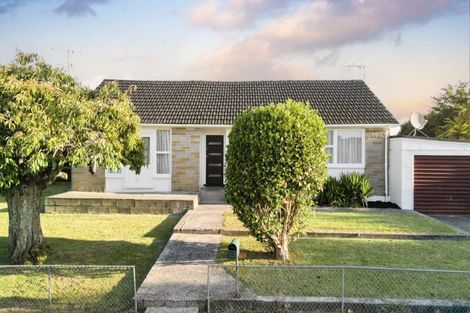 Photo of property in 32 Croall Crescent, St Andrews, Hamilton, 3200
