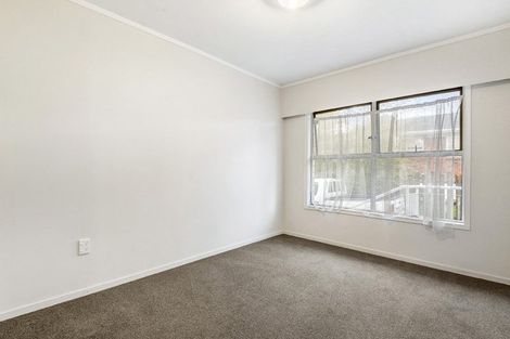 Photo of property in 11 Waitemata Road, Hauraki, Auckland, 0622