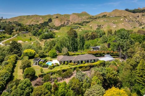 Photo of property in 154 Te Mata Peak Road, Havelock North, 4130