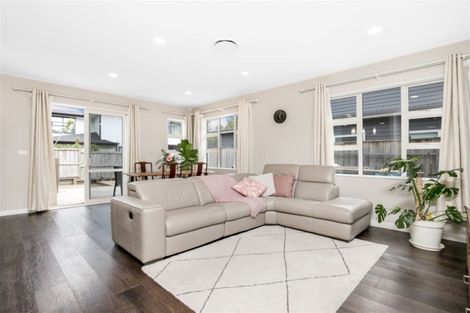 Photo of property in 202f Mellons Bay Road, Mellons Bay, Auckland, 2014