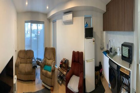 Photo of property in 7 Awhi Way, Karaka, 2578
