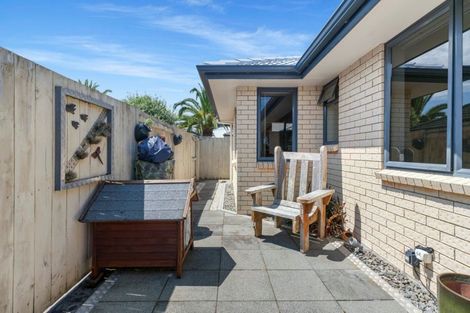 Photo of property in 705 Gloucester Road, Papamoa Beach, Papamoa, 3118