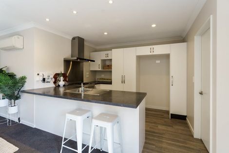 Photo of property in 140 Palmers Road, New Brighton, Christchurch, 8083