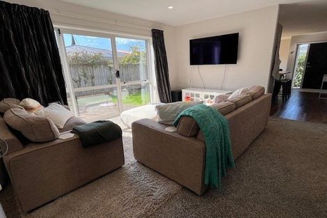 Photo of property in 50 Elliot Street, Howick, Auckland, 2014