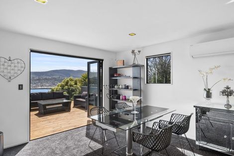 Photo of property in 49 Shandon Road, Vauxhall, Dunedin, 9013