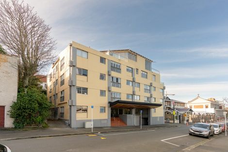 Photo of property in Capital Hill Apartments, 12/54 Hill Street, Thorndon, Wellington, 6011