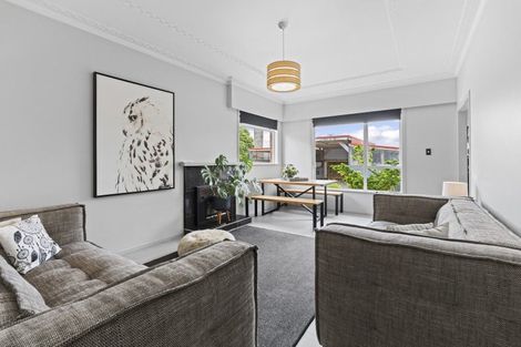 Photo of property in 1606 South Road, Tataraimaka, New Plymouth, 4374