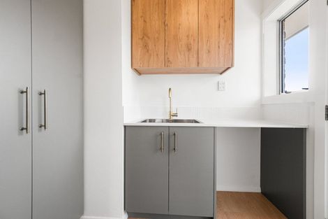 Photo of property in 67 Farquhars Road, Redwood, Christchurch, 8051