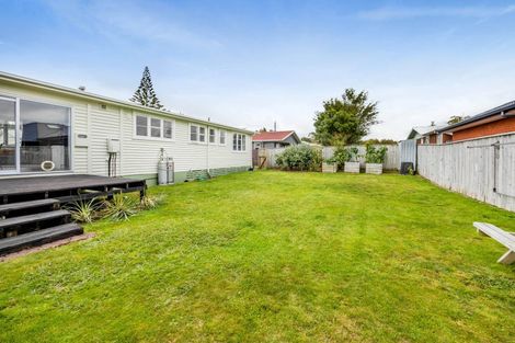 Photo of property in 40 Mahoe Street, Inglewood, 4330