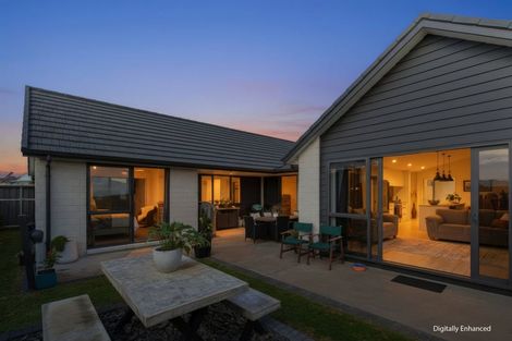 Photo of property in 3 Awatea Drive, Whitianga, 3510