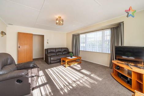 Photo of property in 21 Berkeley Road, Wainuiomata, Lower Hutt, 5014