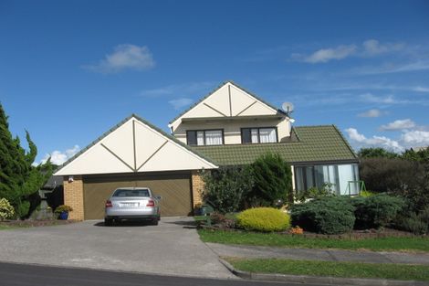Photo of property in 3/7 Eske Place, Highland Park, Auckland, 2010