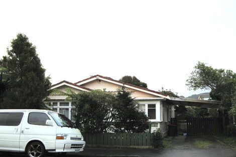 Photo of property in 6 Scapa Terrace, Karori, Wellington, 6012