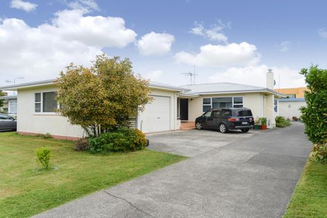 Photo of property in 1/27 Coverdale Street, Onekawa, Napier, 4110