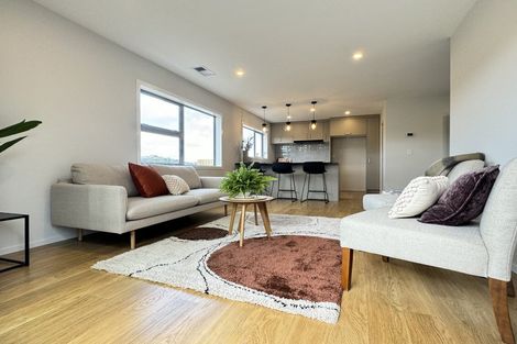 Photo of property in 9 Pine Hill Rise, Glenside, Wellington, 6037