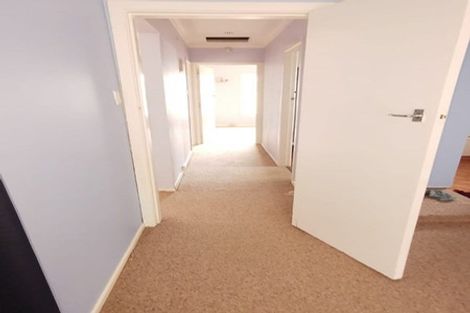 Photo of property in 6a Rogan Street, Mount Roskill, Auckland, 1041