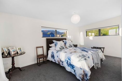 Photo of property in 2 Advance Terrace, Arrowtown, 9302