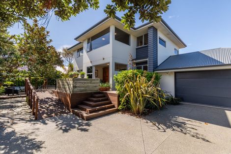 Photo of property in 399a Estuary Road, South New Brighton, Christchurch, 8062