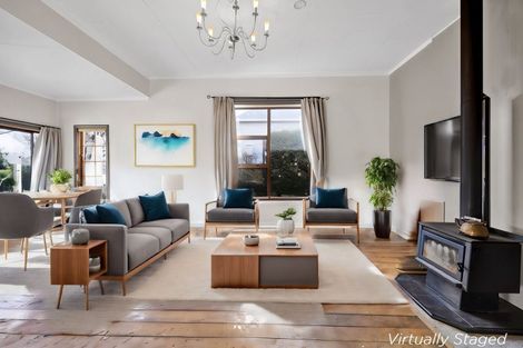 Photo of property in 1 Campbell Street, Hawera, 4610