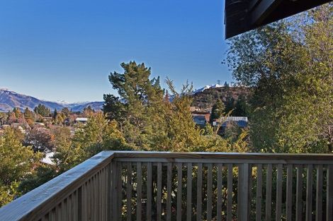 Photo of property in 16 Chalet Crescent, Hanmer Springs, 7334