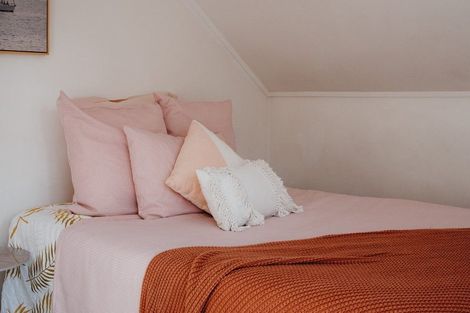 Photo of property in 1/147 Spinella Drive, Bayview, Auckland, 0629