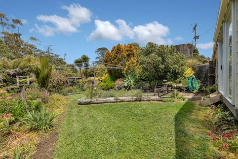 Photo of property in 2 Byles Road, Opuawhanga, Hikurangi, 0181