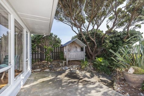 Photo of property in 12 Tireti Road, Titahi Bay, Porirua, 5022