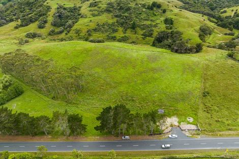 Photo of property in 3060 Kaipara Coast Highway, Glorit, 0984