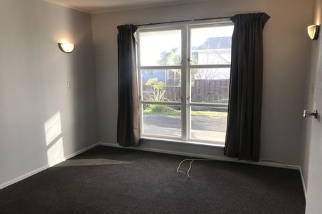 Photo of property in 11a Oswald Crescent, Paparangi, Wellington, 6037