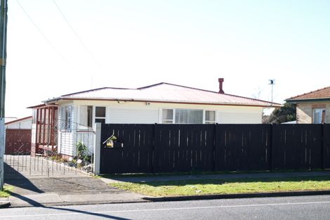 Photo of property in 57 Vine Street, Mangere East, Auckland, 2024