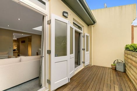 Photo of property in 40b Agra Crescent, Khandallah, Wellington, 6035