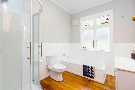 Photo of property in 16 Norton Park Avenue, Fairfield, Lower Hutt, 5011