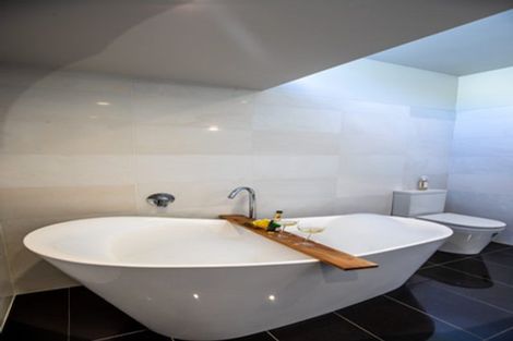 Photo of property in 8c Brassey Road, Saint Johns Hill, Whanganui, 4500