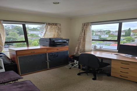 Photo of property in 34 Finn Place, Totara Vale, Auckland, 0629