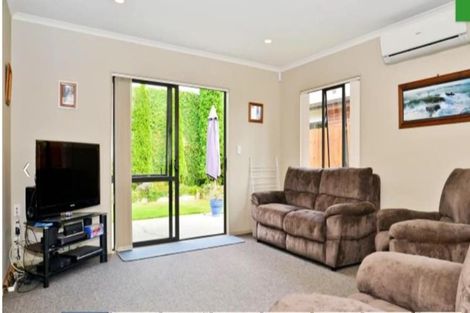 Photo of property in 13 Shrule Place, Huntington, Hamilton, 3210