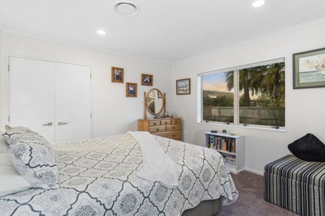 Photo of property in 126 Santa Monica Drive, Papamoa Beach, Papamoa, 3118