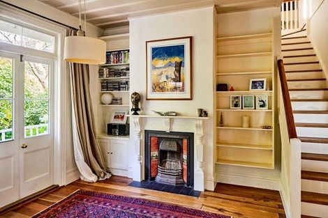 Photo of property in 17 Kowhai Street, Eastbourne, Lower Hutt, 5013