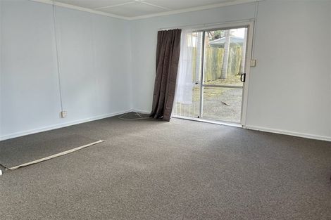 Photo of property in 165 Te Atatu Road, Te Atatu South, Auckland, 0610