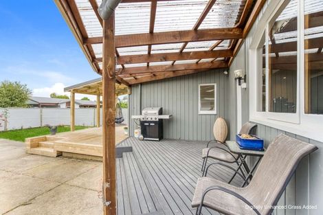 Photo of property in 911 Churchill Street, Akina, Hastings, 4122