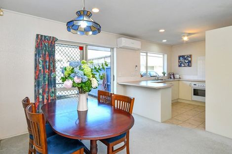 Photo of property in 4/147 Hill Road, Manurewa, Auckland, 2105