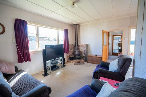 Photo of property in 25 Turner Street, Edendale, 9825