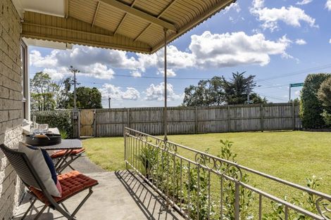 Photo of property in 64 West Coast Road, Glen Eden, Auckland, 0602