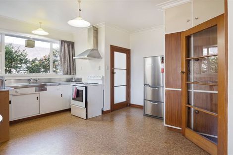 Photo of property in 122 Glandovey Road, Strowan, Christchurch, 8052